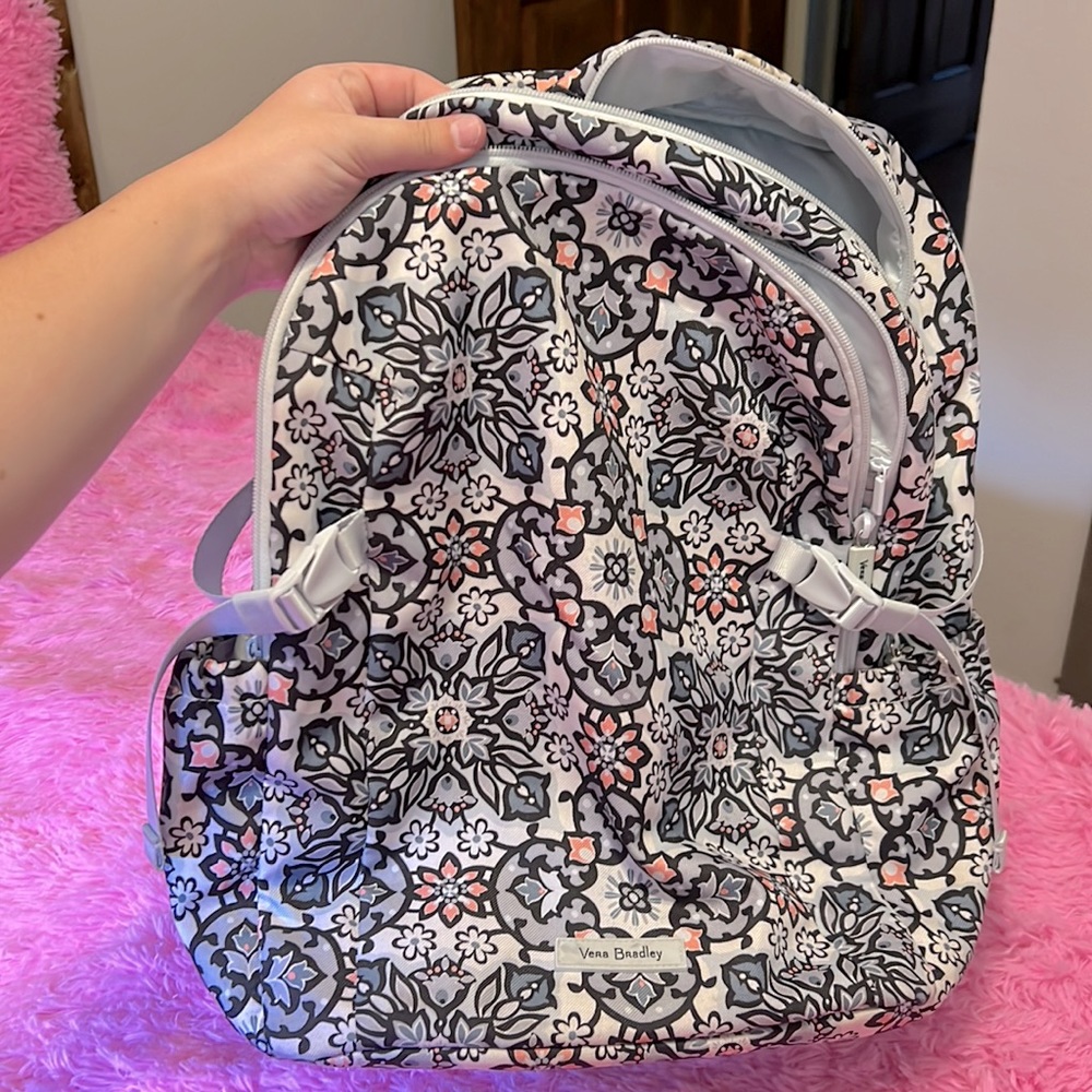 Vera Bradley backpack and matching pencil case 🩵🩷🩶